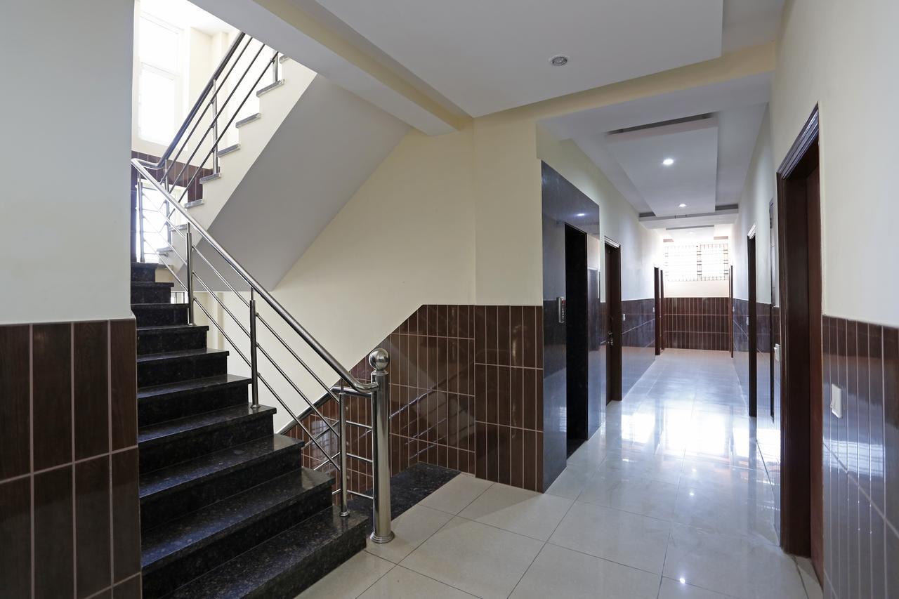 Hotel Vishnu Inn Dehradun Exterior photo