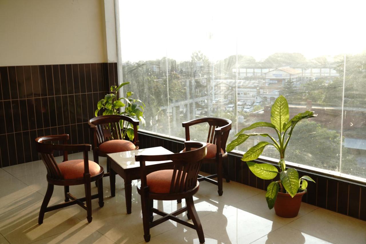 Hotel Vishnu Inn Dehradun Exterior photo